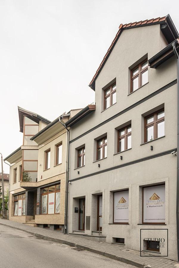 Appartement Apartament Karminowy à Wadowice Extérieur photo